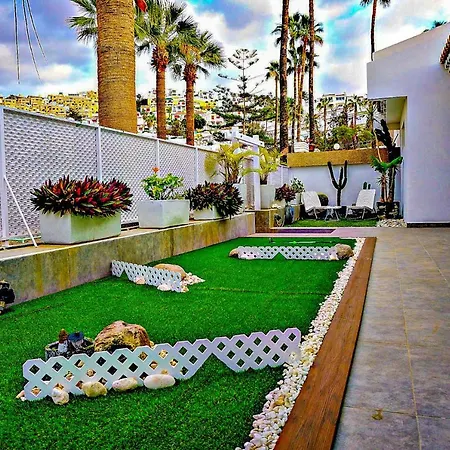 Happy Days Tenerife - Island Village Mini Golf * Costa Adeje (Tenerife)